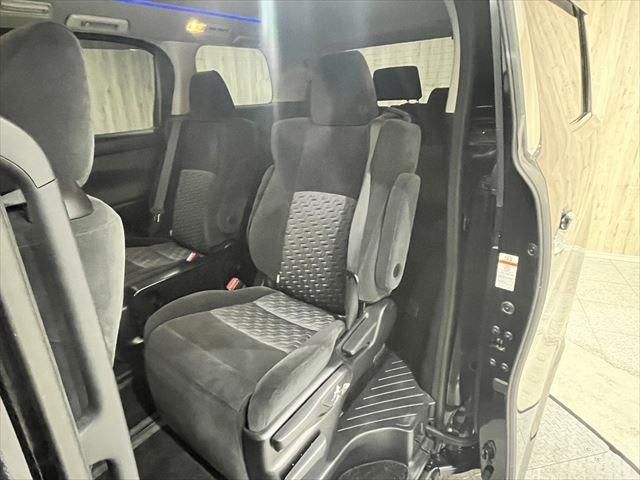 Toyota ALPHARD 2015-08 13211-22