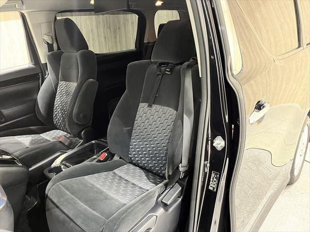 Toyota ALPHARD 2015-08 13211-21