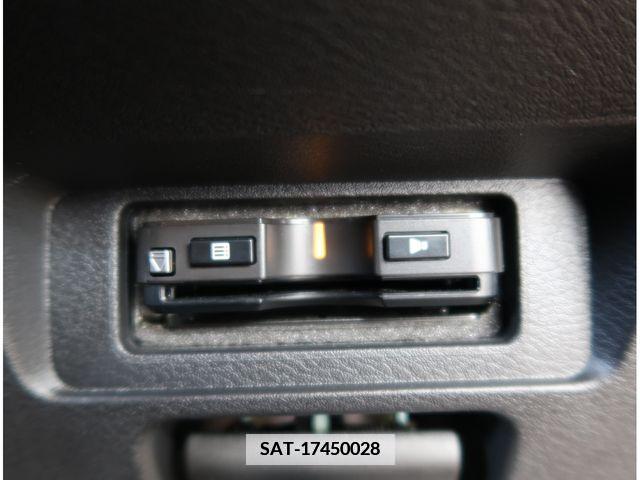 Nissan NOTE 2021-05 346953-16