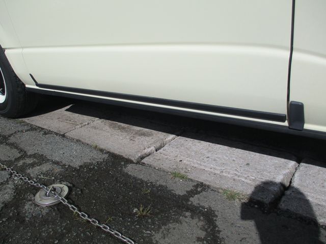 Toyota HIACE VAN 2018-05 1642-20