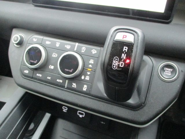 ROVER DEFENDER 2021-11 1031-17