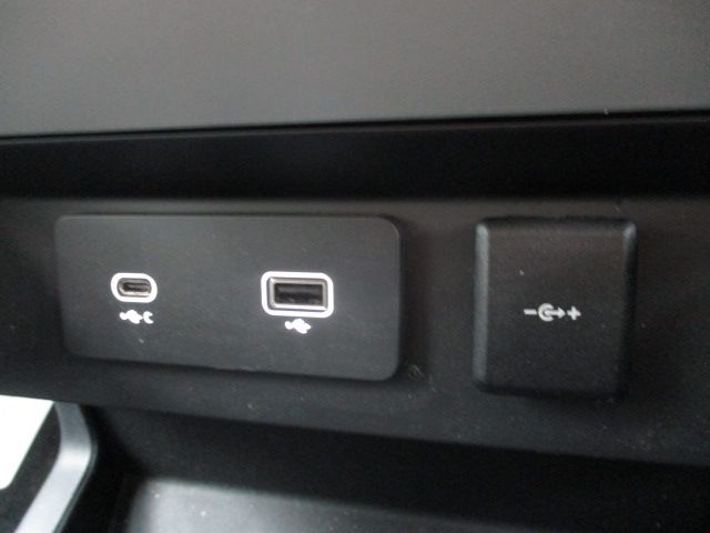 ROVER DEFENDER 2021-11 1031-21