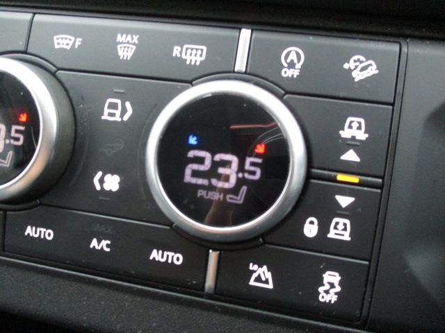 ROVER DEFENDER 2021-11 1031-20