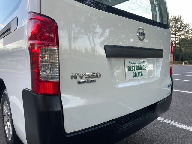 Nissan NV350 Caravan 2016-05 5165-18