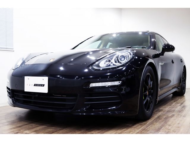 Porsche PANAMERA 2015-12 184119-1