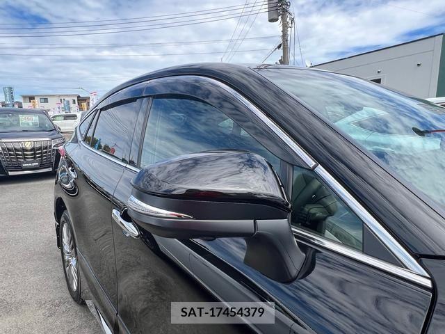 Toyota HARRIER HYBRID 2023-03 414493-4