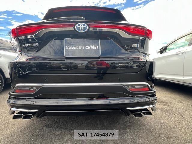 Toyota HARRIER HYBRID 2023-03 414493-6