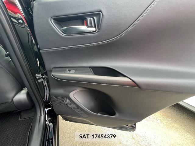 Toyota HARRIER HYBRID 2023-03 414493-10