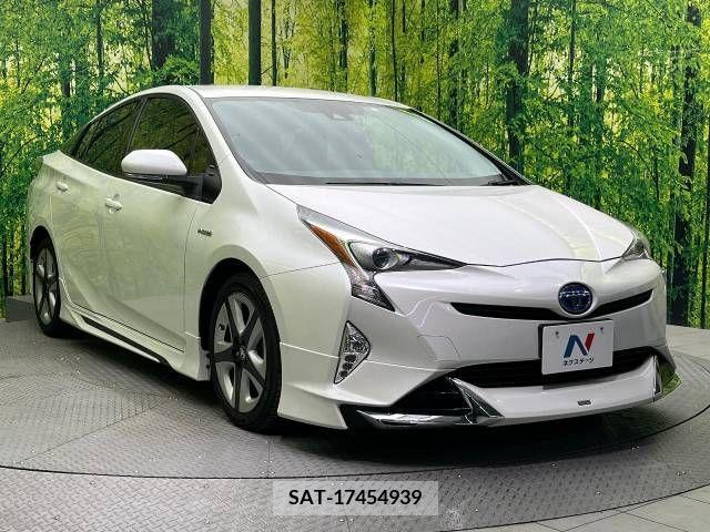 Toyota PRIUS 2016-03 221523-16