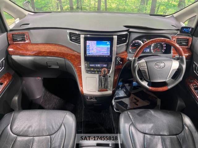 Toyota VELLFIRE 2010-08 299836-1