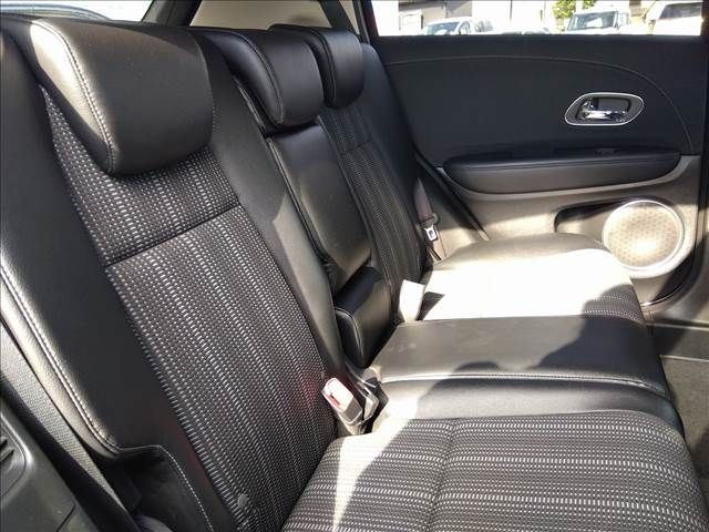 Honda VEZEL 2017-03 13438-4