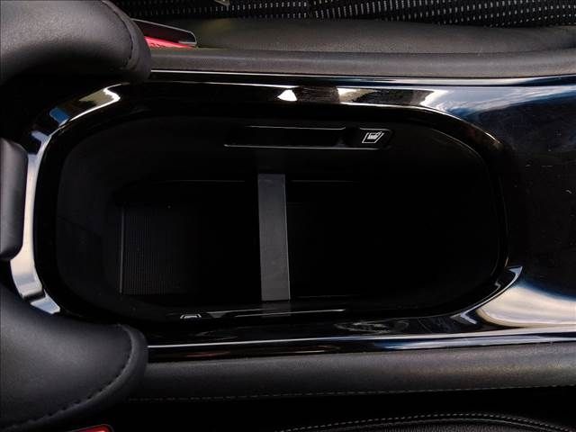 Honda VEZEL 2017-03 13438-17