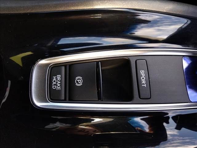 Honda VEZEL 2017-03 13438-16