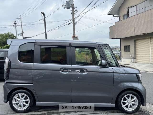 Honda N BOX CUSTOM 2017-09 306922-8