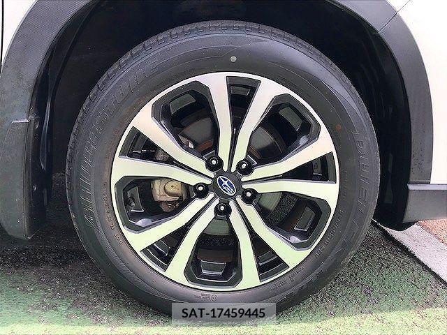 Subaru FORESTER 2019-08 378077-26
