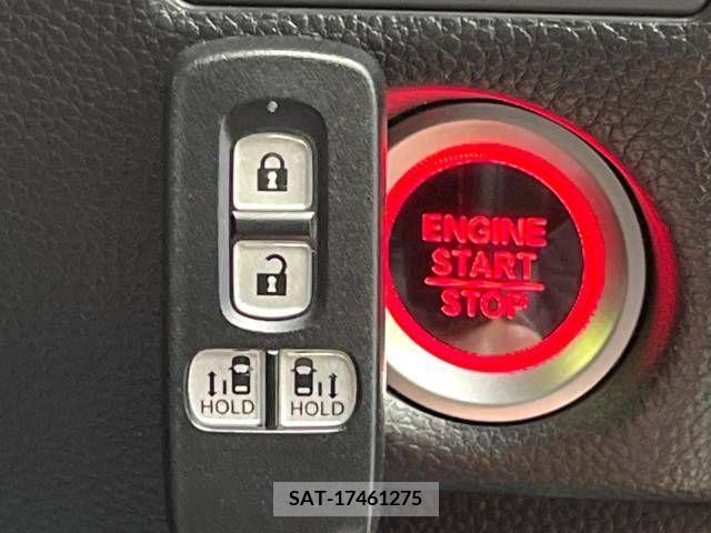 Honda N BOX CUSTOM 2018-03 210875-7