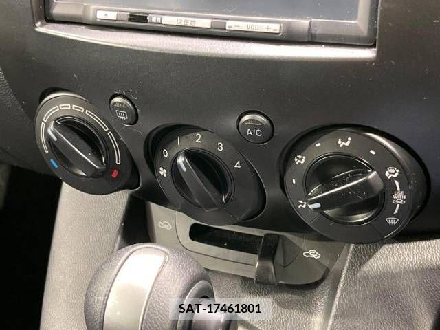 Mazda DEMIO 2011-01 301832-7