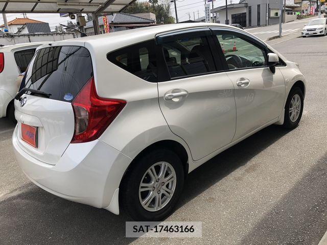 Nissan NOTE 2012-12 239359-10