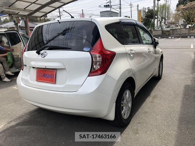 Nissan NOTE 2012-12 239359-13