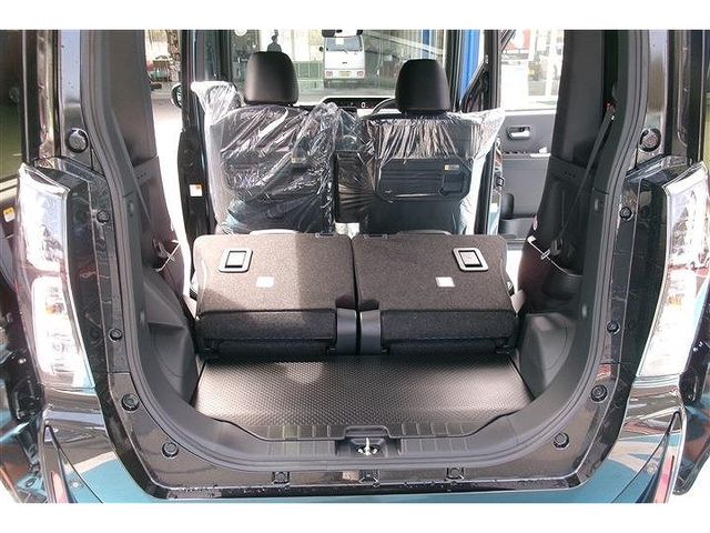 Daihatsu TANTO CUSTOM 2023-06 194500-27