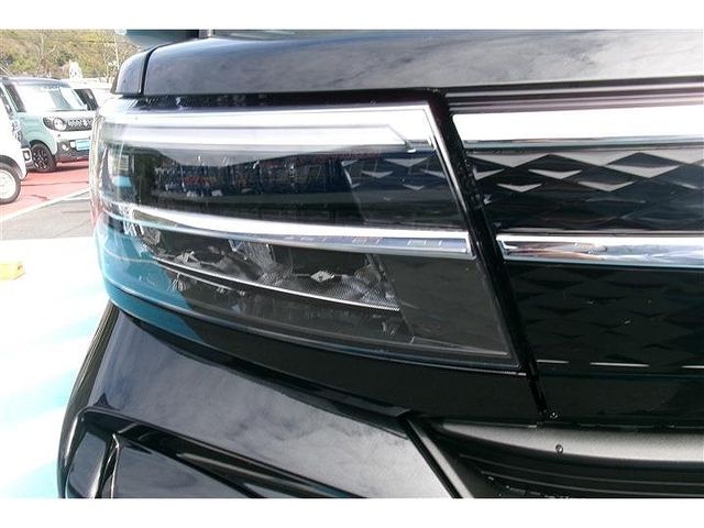 Daihatsu TANTO CUSTOM 2023-06 194500-9