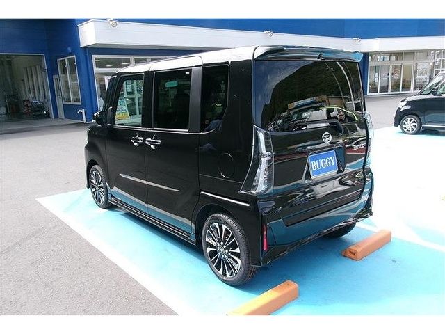 Daihatsu TANTO CUSTOM 2023-06 194500-5