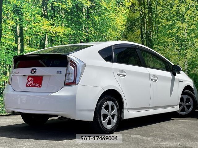Toyota PRIUS 2015-07 322054-9