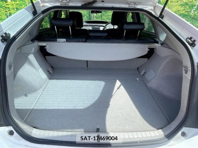 Toyota PRIUS 2015-07 322054-15