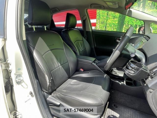 Toyota PRIUS 2015-07 322054-12