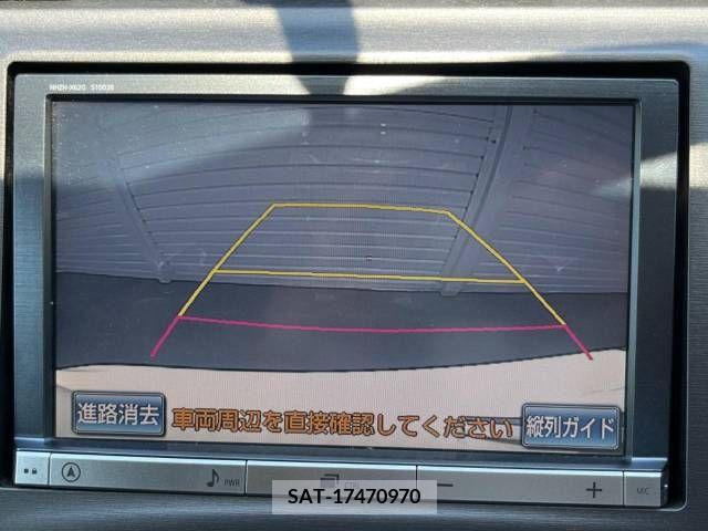 Toyota PRIUS 2014-09 387309-3