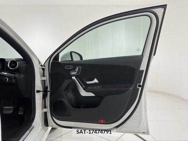 Mercedes Benz A-CLASS 2020-05 319190-5