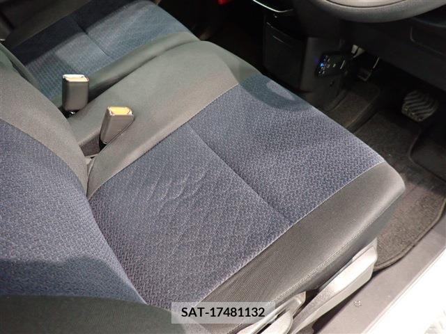 Nissan ROOX 2020-07 354481-21