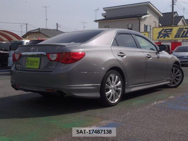 Toyota MARK X 2012-05 276312-1
