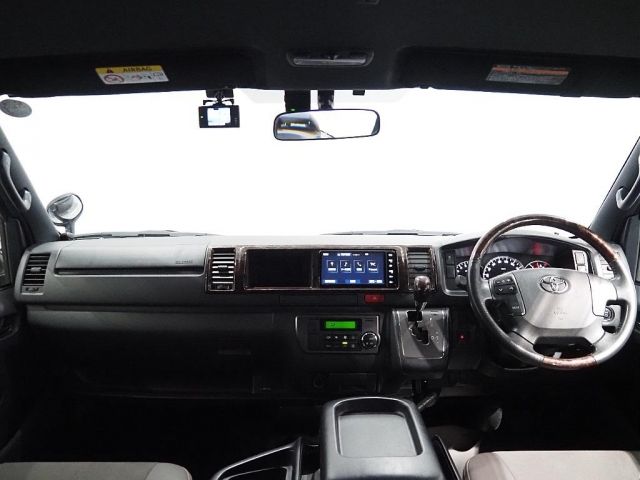 Toyota HIACE VAN 2019-01 19684-9