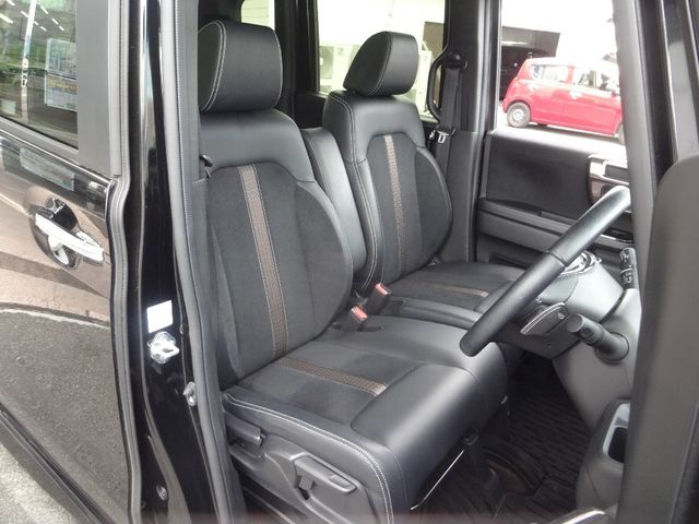 Honda N BOX CUSTOM 2018-10 4049-3