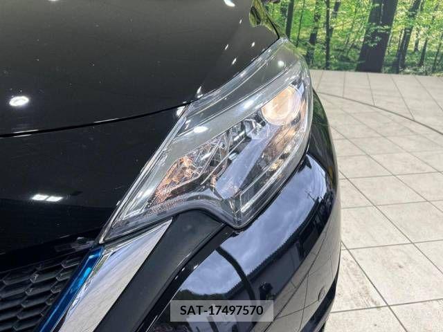 Nissan NOTE 2017-11 305423-12