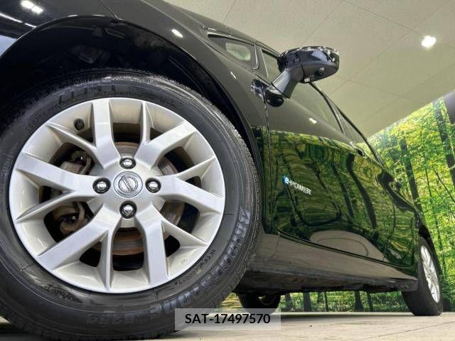 Nissan NOTE 2017-11 305423-13