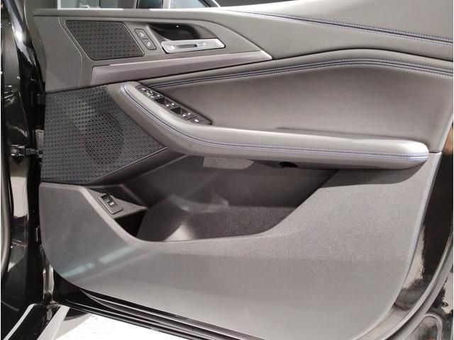 Bmw 2 SERIES 2022-08 12656-25
