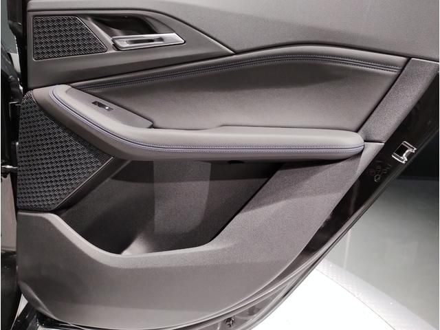 Bmw 2 SERIES 2022-08 12656-26