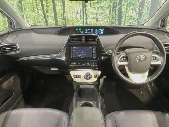 Toyota PRIUS 2018-09 11967-1