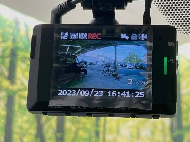 Toyota PRIUS 2018-09 11967-5