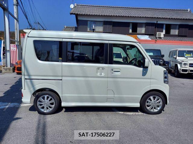 Suzuki EVERY WAGON 2023-01 203086-15