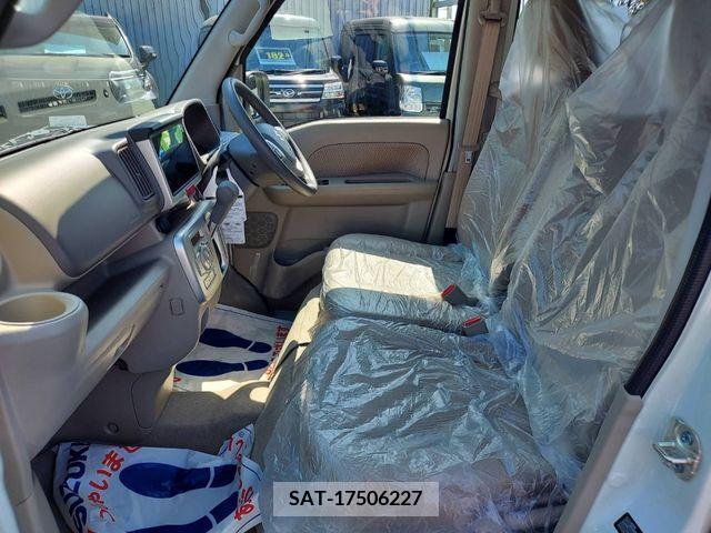 Suzuki EVERY WAGON 2023-01 203086-5