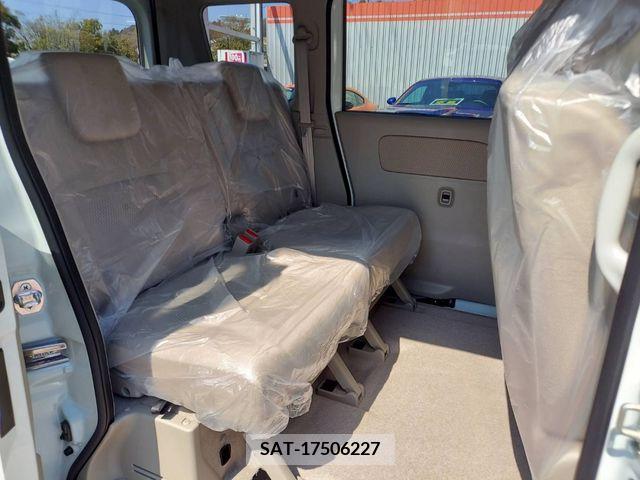 Suzuki EVERY WAGON 2023-01 203086-6