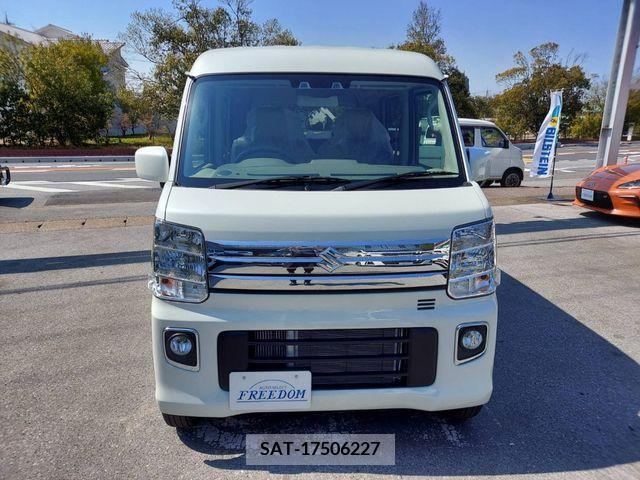Suzuki EVERY WAGON 2023-01 203086-18