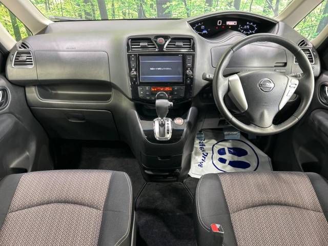 Nissan SERENA 2015-01 11941-1