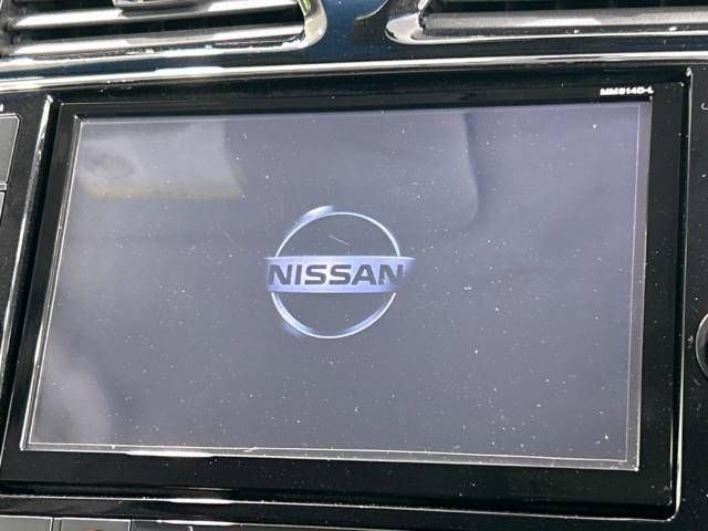 Nissan SERENA 2015-01 11941-4