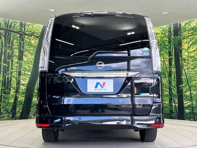 Nissan SERENA 2015-01 11941-16