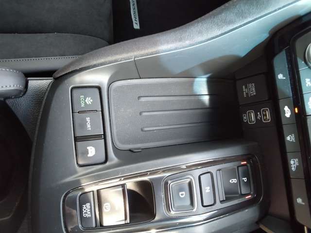Honda INSIGHT 2019-04 193471-19