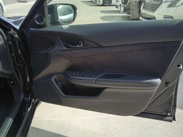 Honda INSIGHT 2019-04 193471-9